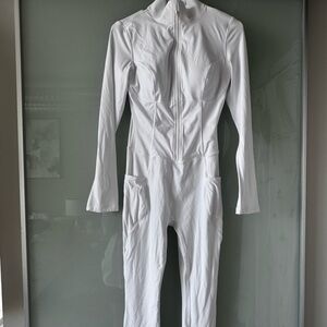 Chic White Long-Sleeve Jumpsuit